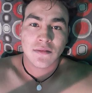 Meet your Posher, Emmanuel